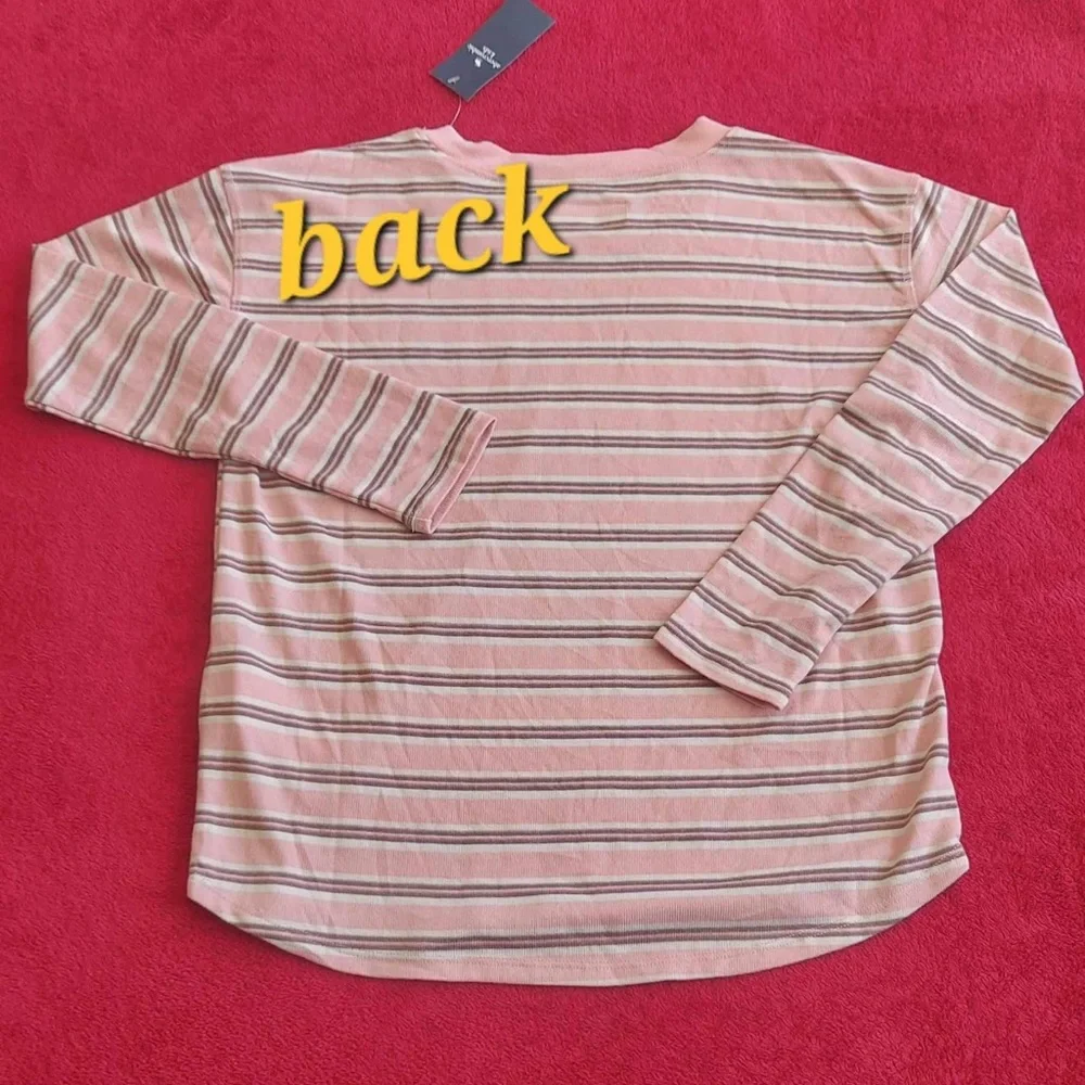 Abercrombie Kids Long Sleeve Tee size 11/12 NWT